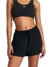 [RVCA] Essential Yogger Shorts in Black