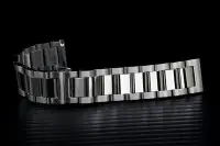 在飛比找Yahoo!奇摩拍賣優惠-20mm中光兩側拉砂質感 實心優雅風格不鏽鋼製錶帶,for 
