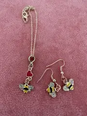 BumbleBees Necklace Earrings Set, Girls Summer Garden Children Jewelry Hooks