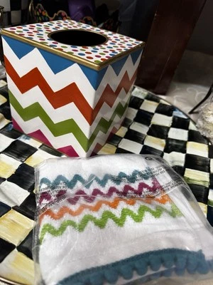 Mackenzie Childs White Trampoline Tissue Box Holder Cover - With Washcloth-new