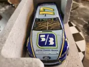2017 Ricky Stenhouse Jr #17 Fifth Third Bank SIGNED Flashcoat 1/24 only 36 made
