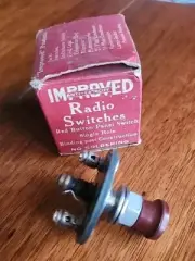 JOS. A. JONES PANEL MOUNT OPEN CIRCUIT JACK - BINDING POST CONNECTIONS - 1920'S