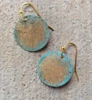 ANTIQUE INSPIRED PATINA FINISHED SUNDANCE CHARM ARTISAN EARRINGS LIGHTWEIGHT