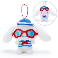 在飛比找蝦皮購物優惠-日本正版 大耳狗夏日海灘墨鏡絨毛吊飾娃娃