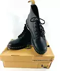 Dr. Martens Vegan 101 6 eye Felix Rub Off Boots Women’s Size 7 - New Open Box