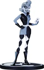 Batman - Harley Quinn Black & White Statue by Paul Dini