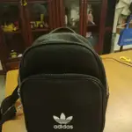 ADIDAS 迷你後背包