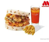 在飛比找Yahoo!奇摩拍賣優惠-免運費 摩斯漢堡 C519超級大麥海洋珍珠堡+V型薯+冰紅茶