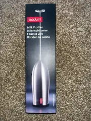 Bodum Milk Frother | Handheld | Battery Powered | Brushed Chrome Finish