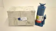 New OEM Genuine Mercedes Bottle Jack 2002-2024 Sprinter Van 906-580-01-18