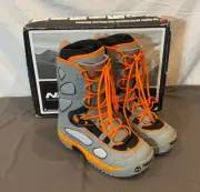Nidecker Fame Women's All-Mountain Snowboard Boots Gray/Orange 9/41 NEW