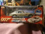 Ertl 1:18 Aston Martin DB5 Diecast Model Car