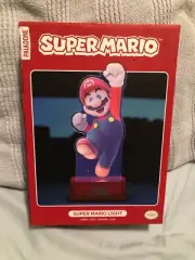 Paladone Nintendo Super Mario Light With Stand Brand New