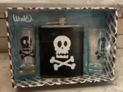 Wink Skull And Crossbones Flask 7 oz. & Set Of 2 Shot Glasses. New.