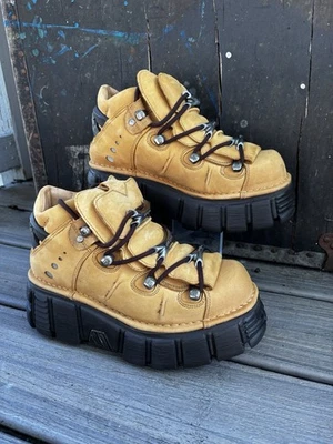 New Rock Alaska Sapeli Brown Tan Hiking Boots Size 40 NIB Made In Spain Rare