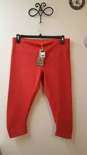 prAna Woman's Misty Capris Legings Mid Rise Fitted, Carmine Pink Geo, Size XL