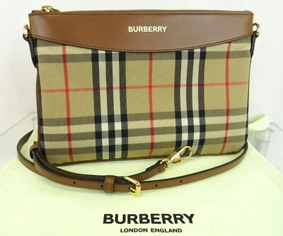 NWT BURBERRY PEYTON BROWN TAN LEATHER CHECK CANVAS CROSSBODY LOGO BAG ITALY