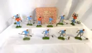 Britains Farm Labourers Workers # 2058 New in Box 12 Figures