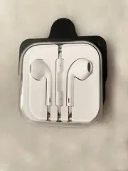 Genuine OEM Apple iPhone Wired Earpods Earphones Earbuds 3.5mm Jack with Case
