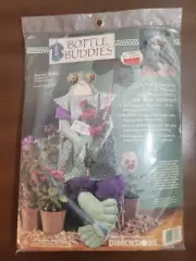 Dimensions Bottle Buddies Rachel Ribbit Frog 62111 Craft kit Simple Stitch