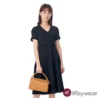 在飛比找momo購物網優惠-【KeyWear 奇威名品】優雅扭結設計短袖洋裝