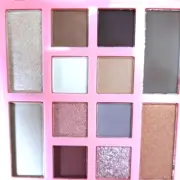 Ciate Everyday Vacay Face and Eye Palette
