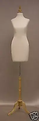 Female Mannequin Dress Form,White,F01C,+NR WoodBase