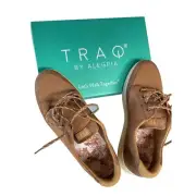 Traq by Alegria Tan Sneakers women’s size 9