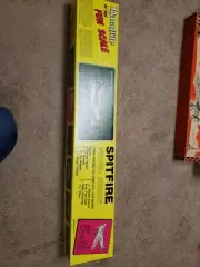 Dynaflite Kit - 40 Size Fun Scale SPITFIRE - 56" wingspan - NIB - Part 3014