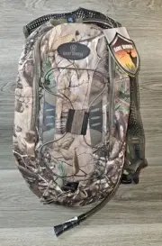 Game Winner Hydration Hiking Backpack w/ Water Bladder