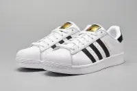 在飛比找Yahoo!奇摩拍賣優惠-ADIDAS SUPERSTAR 白黑 經典 C77124 