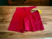 New Old Stock Wilson Staff Golf Shorts Size 34
