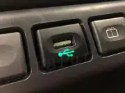 Land Rover Defender Usb Socket Switch DA6674 New