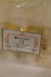 Cable Matters 2-Way Coaxial Splitter 5MHz - 2.4GHz Brand New in Unopened Package