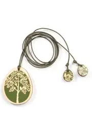 Fig Tree Wooden Pendant--POL-PEWOFT38