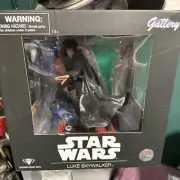 Star Wars Luke Skywalker Figure Disney Gallery Collectible Action Model BNIB
