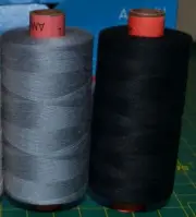 6 x Rasant 120 Thread 1000m Spools, Colours 3 x Grey (0107), 3 x Black (4000)