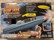 Vintage 1996 Playmates Classic Star Trek Movie Series Starfleet Phaser -