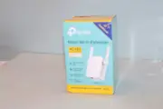 NEW TP-Link AC750 Mesh Wireless Dual Band Wi-Fi Range Extender