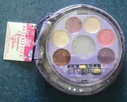 Naturistics Groovin' Gloss in Cool CD Carry Case, Lip Gloss & Two Applicators