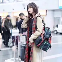 在飛比找Yahoo!奇摩拍賣優惠-Burberry Small Nylon Backpack 