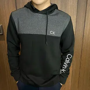 美國百分百【全新真品】Calvin Klein 長袖 連帽T恤 CK 帽T 上衣 男 LOGO 黑色 白色 BO26