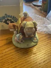 Vintage 1984 Cabbage Patch Kids Doll Figurine Clubhouse