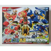 在飛比找蝦皮購物優惠-TAKARA TOMY 地球防衛隊 獅王 鷹王 迅豹 絆合體