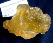 Libyan Desert Glass Meteorite Tektite impact specimen( 1220 crt)Dimples Gem AA+