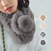 在飛比找PChome24h購物優惠-日本AUBE 絨毛球球保暖圍巾