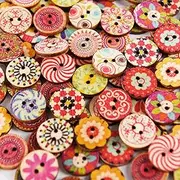 100PCS Wooden Buttons for Crafting, Mixed Wooden Flower Buttons Assorted Vintage Round Knitting Buttons for Sewing DIY Crafts Decorative (15mm)
