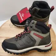 Wolverine Chisel 2 waterproof hiker boot womens 8.5