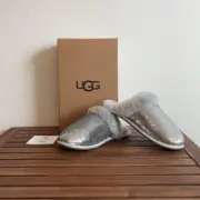 UGG Scuffette II Mirror Ball Slippers Silver USA Women Size 5/UK 3/EU 36