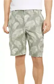 Tommy Bahama Men's Classic Fit Tonga Fronds Shorts, Tea Leaf, Size 29